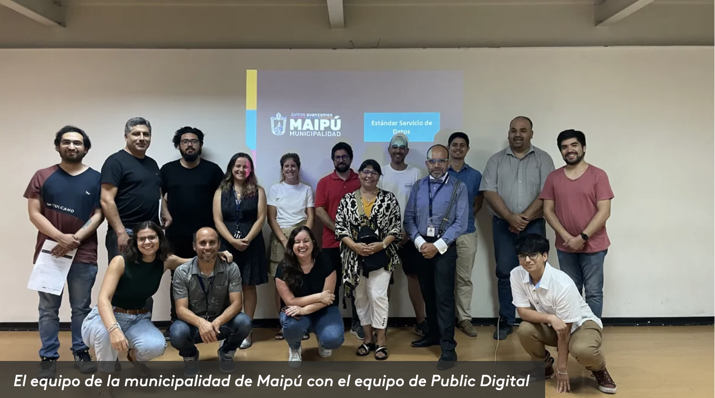 A photo of the team at the Municipality of Maipu and Public Digital